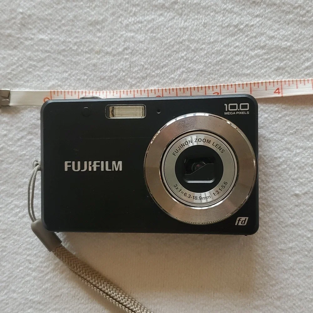 Fujifilm FinePix J20 Digital Camera 10.0MP 3x Optical Zoom Black Digicam NP-45
